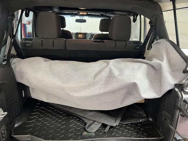 Jeep Wrangler Unlimited Sport 4WD 2015