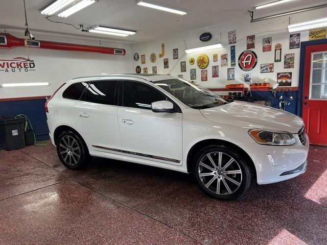 Volvo XC60 T6 Platinum AWD 2015
