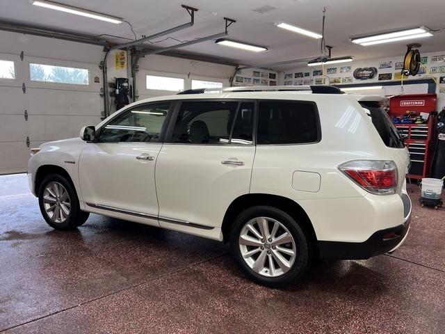 Toyota Highlander Hybrid Limited 4WD 2013
