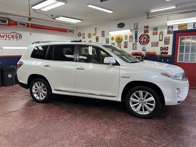 Toyota Highlander Hybrid Limited 4WD 2013