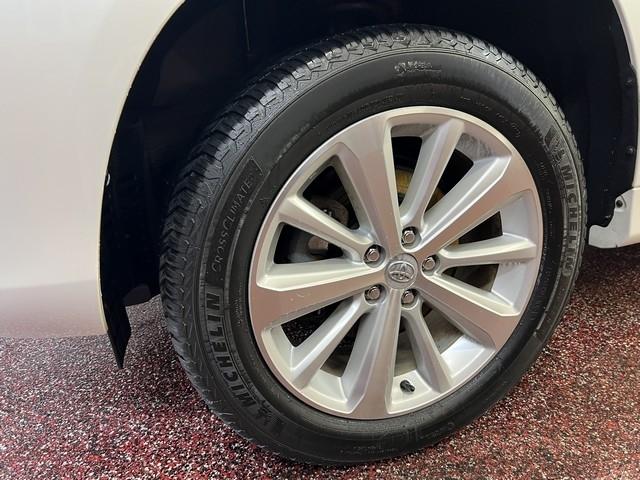 Toyota Highlander Hybrid Limited 4WD 2013
