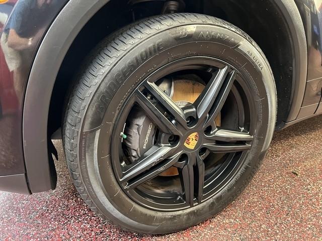 Porsche Cayenne Base 2016