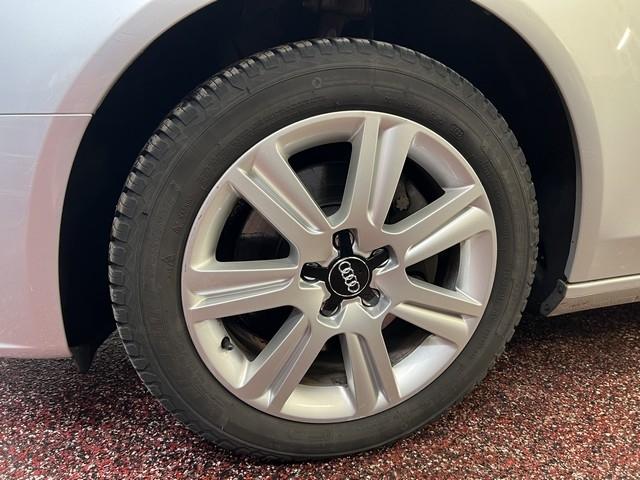 Audi A4 2.0T Sedan quattro Manual 2010