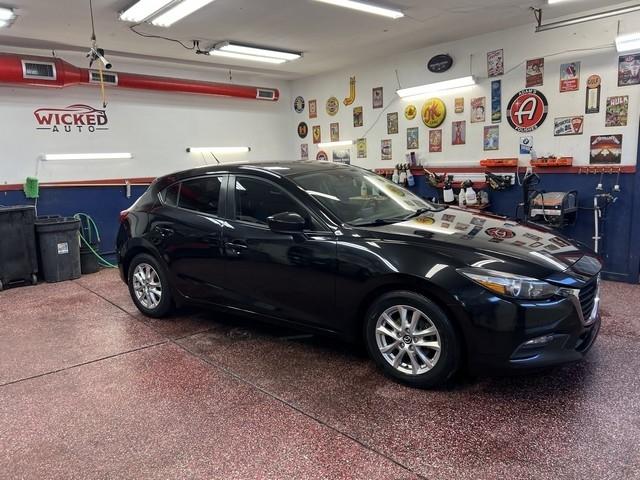 Mazda MAZDA3 i Sport AT 5-Door 2017