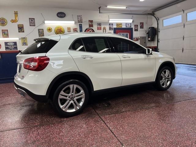 Mercedes-Benz GLA-Class GLA250 4MATIC 2018
