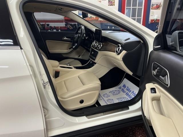 Mercedes-Benz GLA-Class GLA250 4MATIC 2018