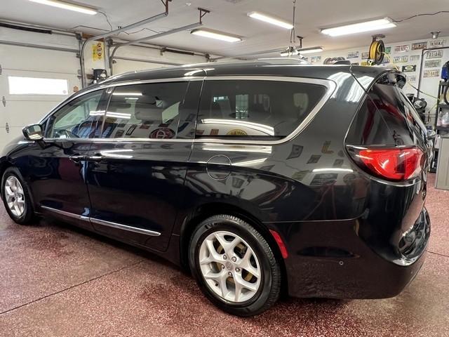 Chrysler Pacifica Touring-L Plus 2017
