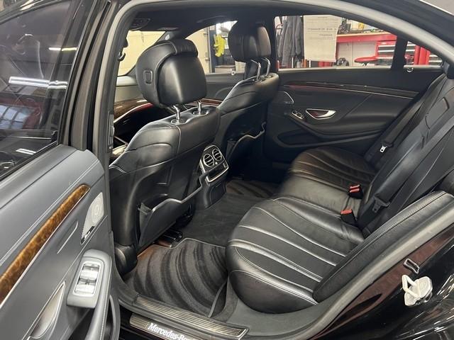 Mercedes-Benz S-Class S550 4MATIC 2015