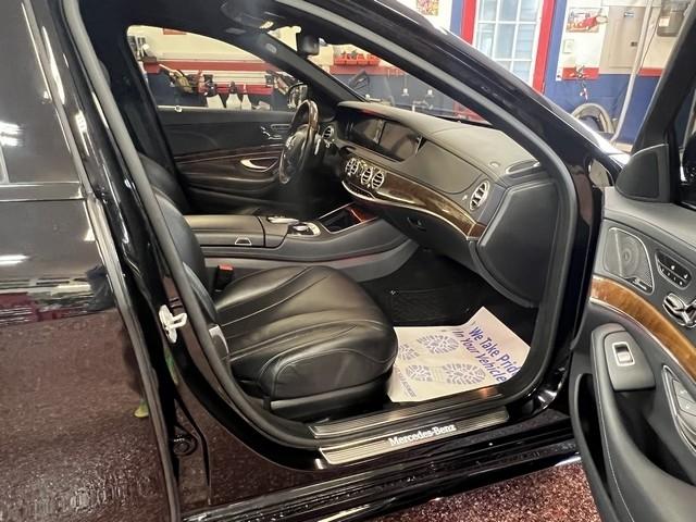 Mercedes-Benz S-Class S550 4MATIC 2015