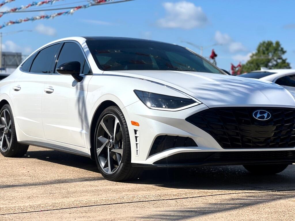 Hyundai Sonata  2021