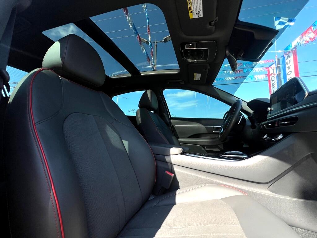 Hyundai Sonata  2021