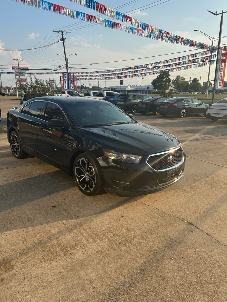 Ford Taurus  2017