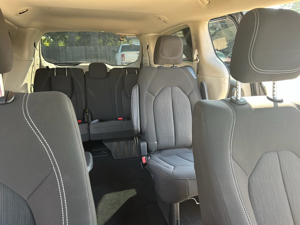 Chrysler Voyager  2022