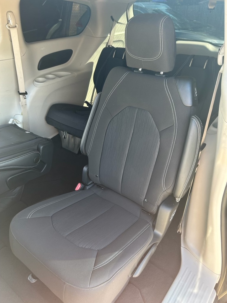 Chrysler Voyager  2022