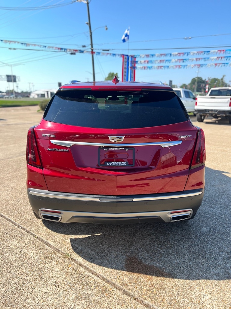 Cadillac XT5  2020