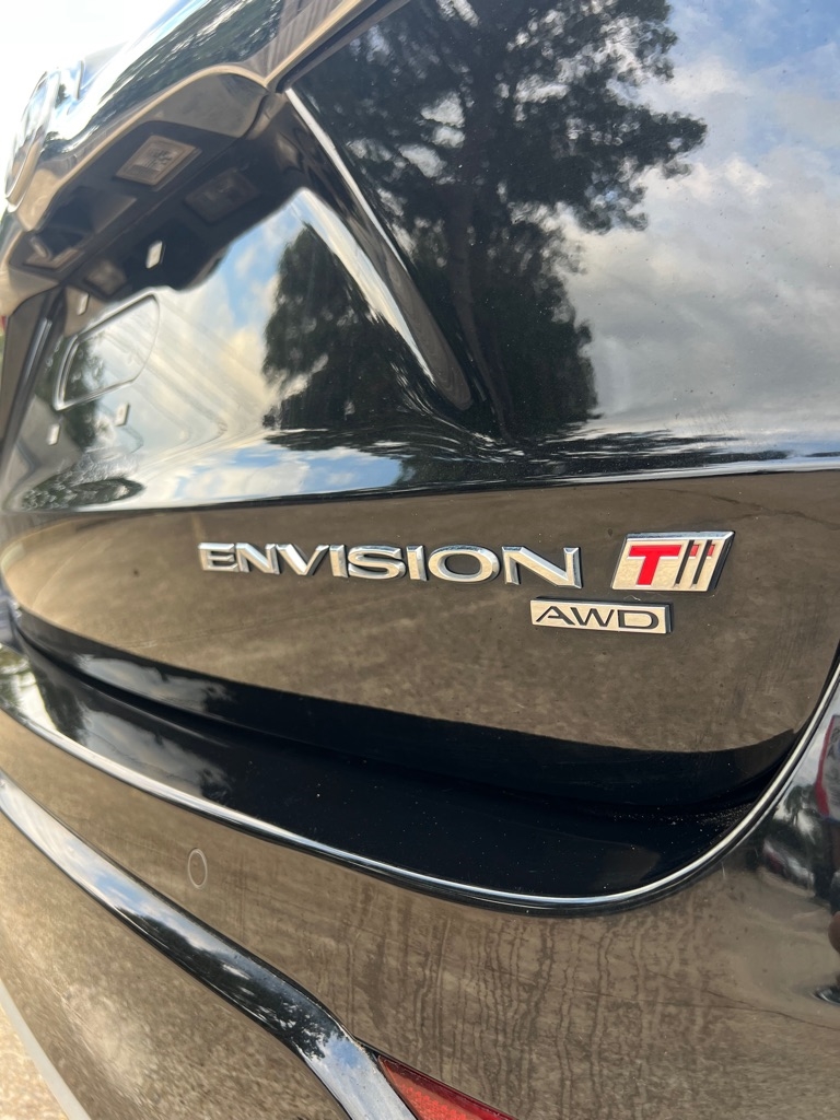 Buick Envision  2020