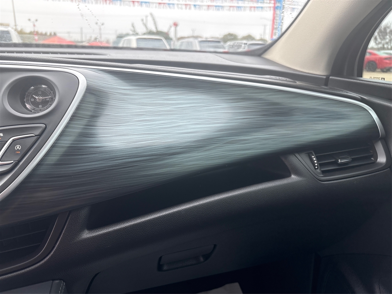 Buick Envision  2020