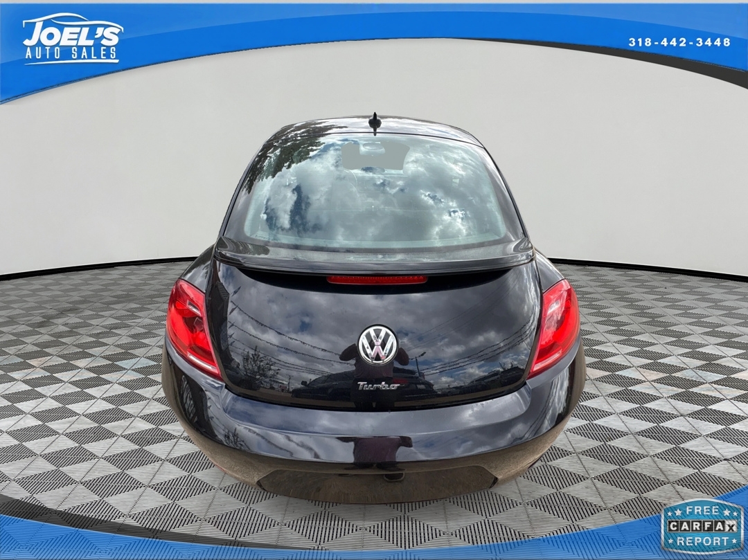 Volkswagen Beetle  2013