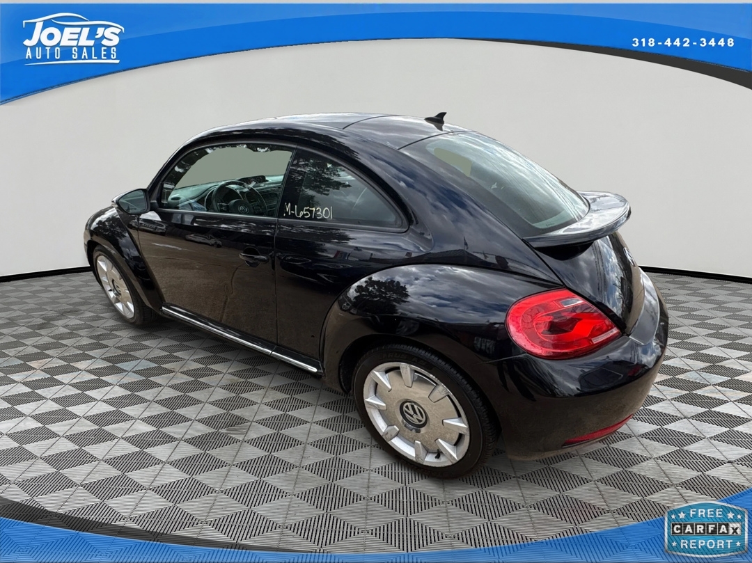 Volkswagen Beetle  2013