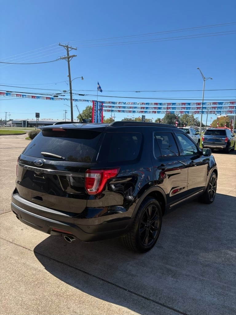 Ford Explorer  2019