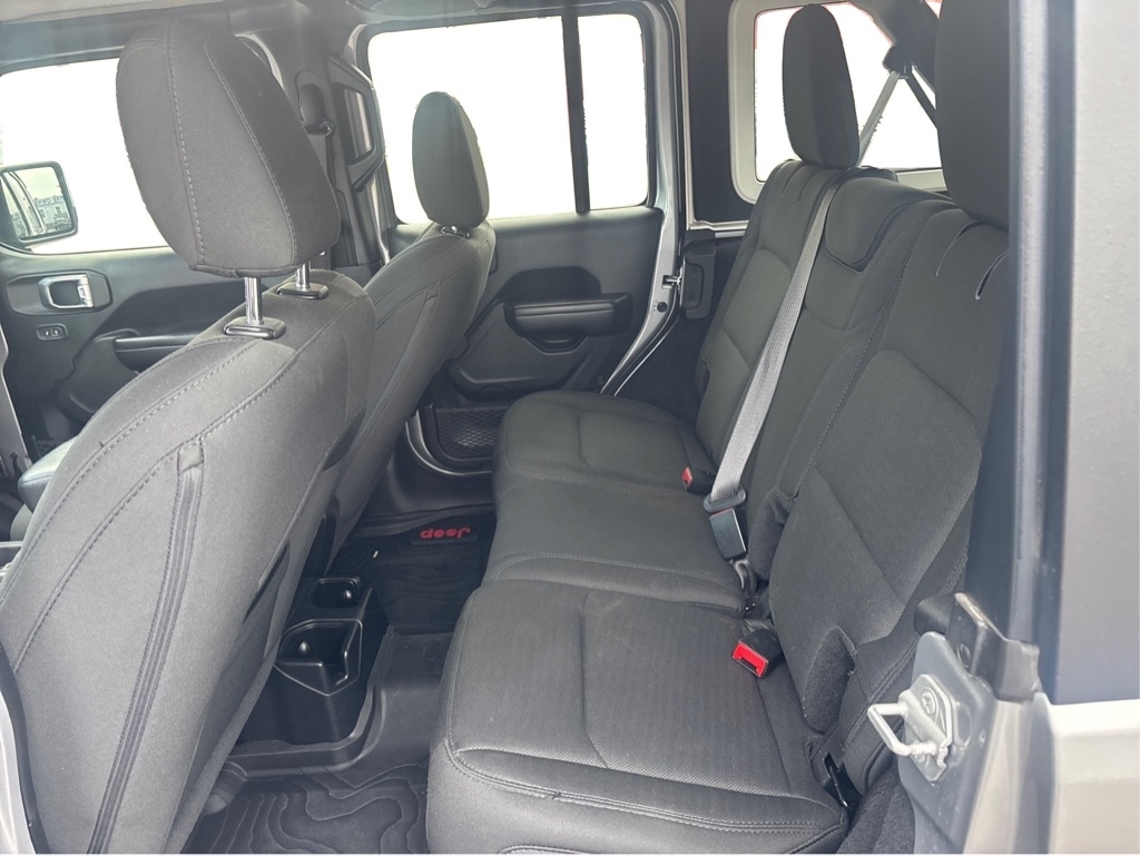 Jeep Wrangler Unlimited Sport 2019