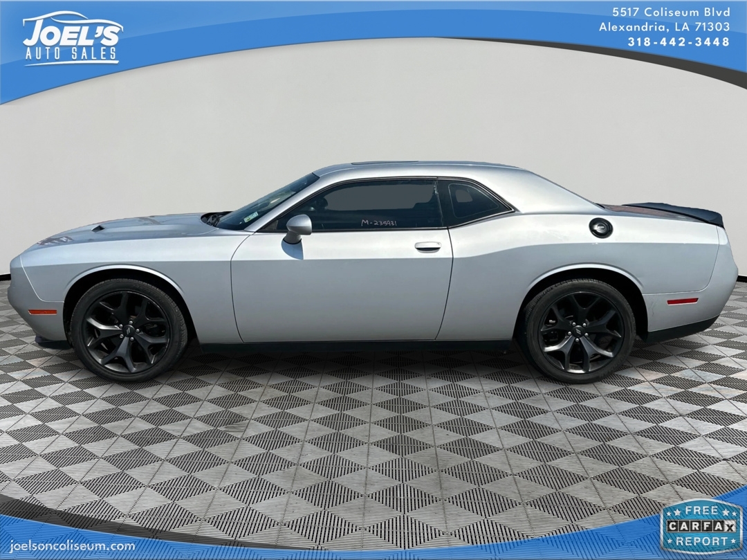 Dodge Challenger SXT 2020