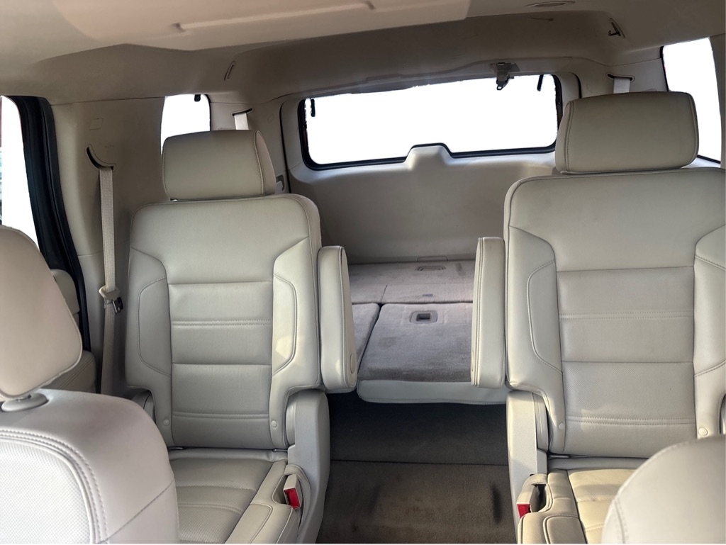 GMC Yukon Denali 4WD 2019