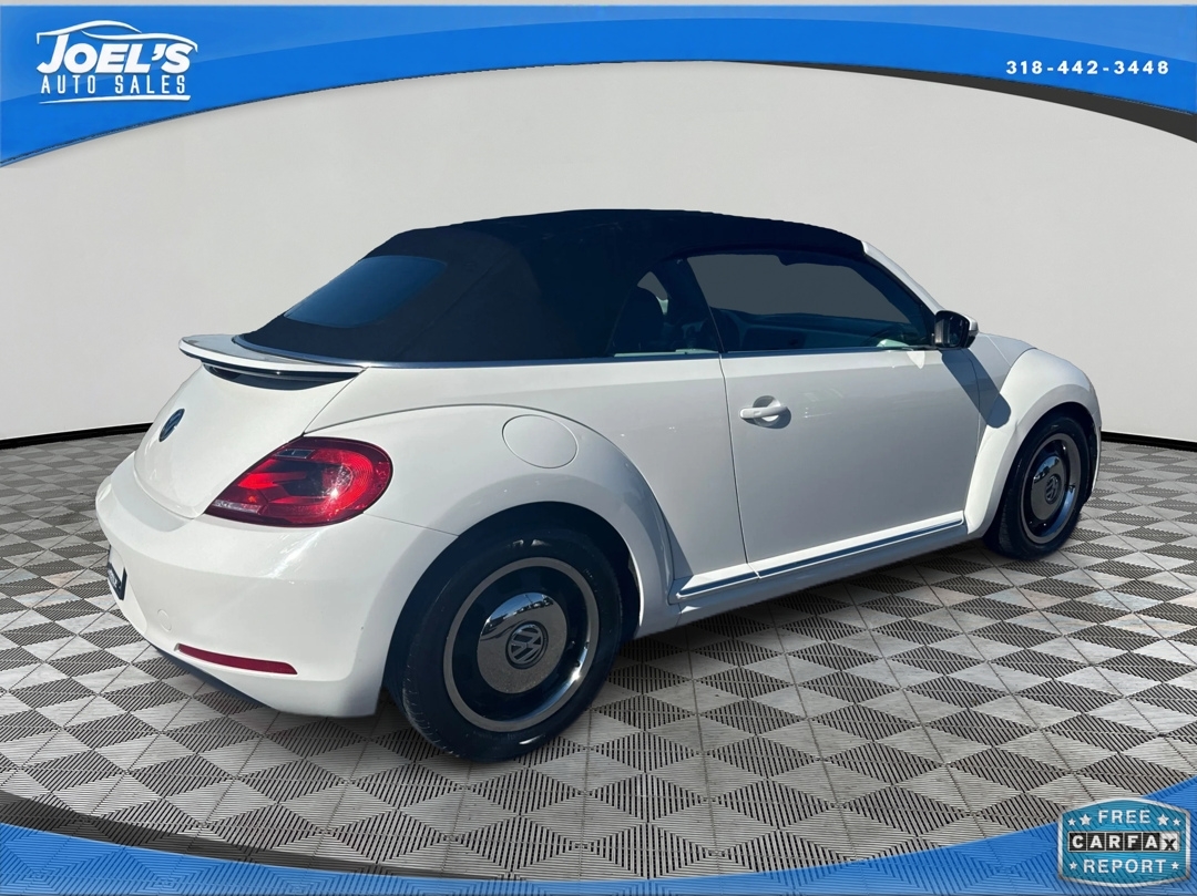 Volkswagen Beetle 2.5L Convertible 2013
