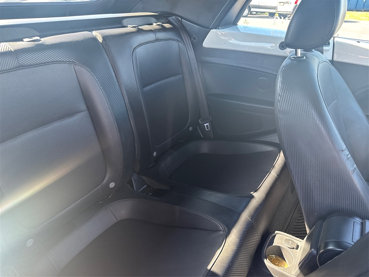 Volkswagen Beetle 2.5L Convertible 2013