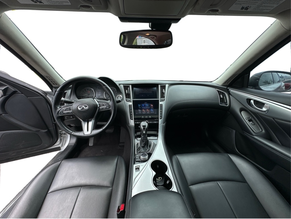 Infiniti Q50 3.0t LUXE 2020