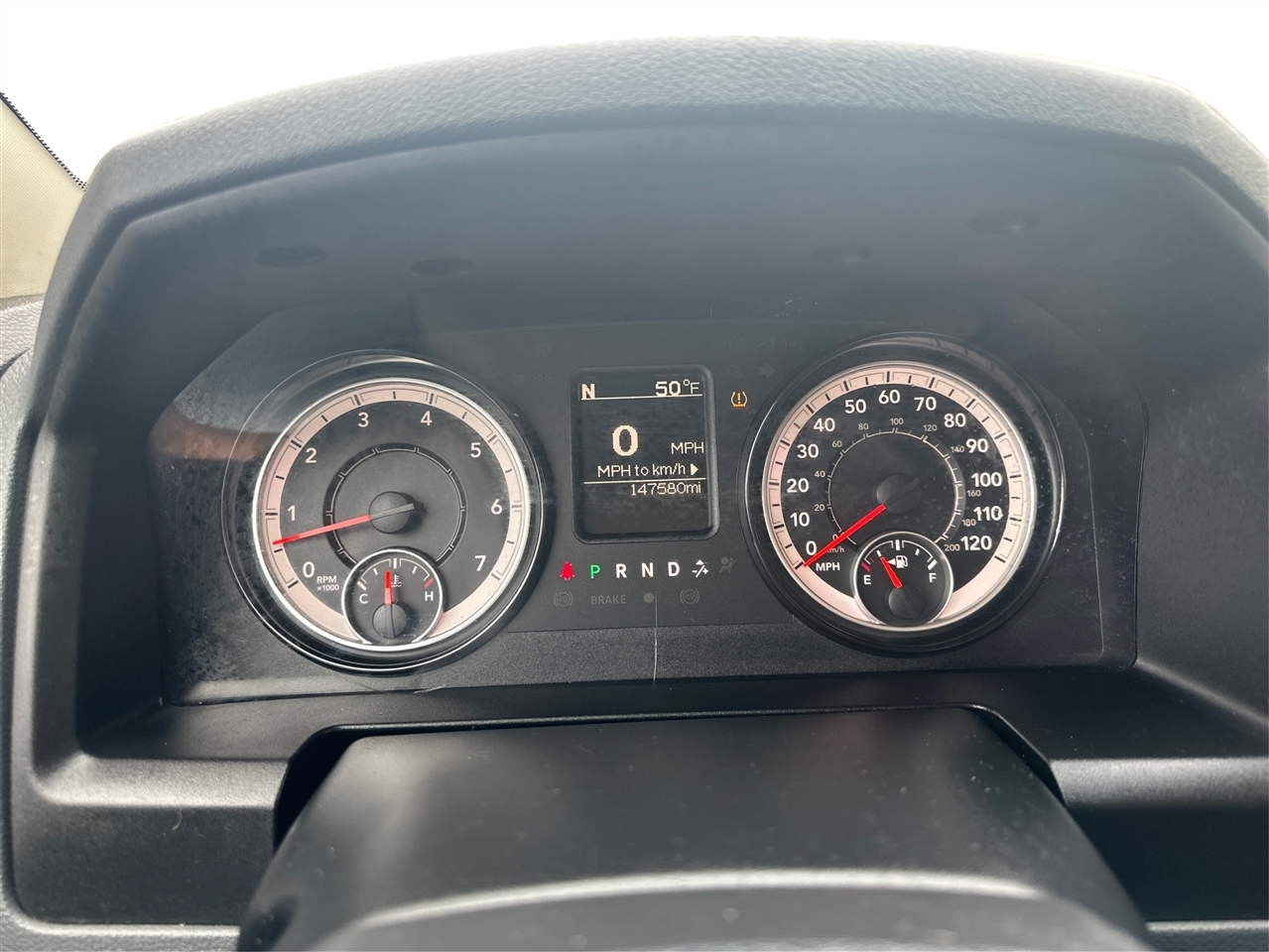 RAM 1500 Classic Tradesman Crew Cab SWB 4WD 2019