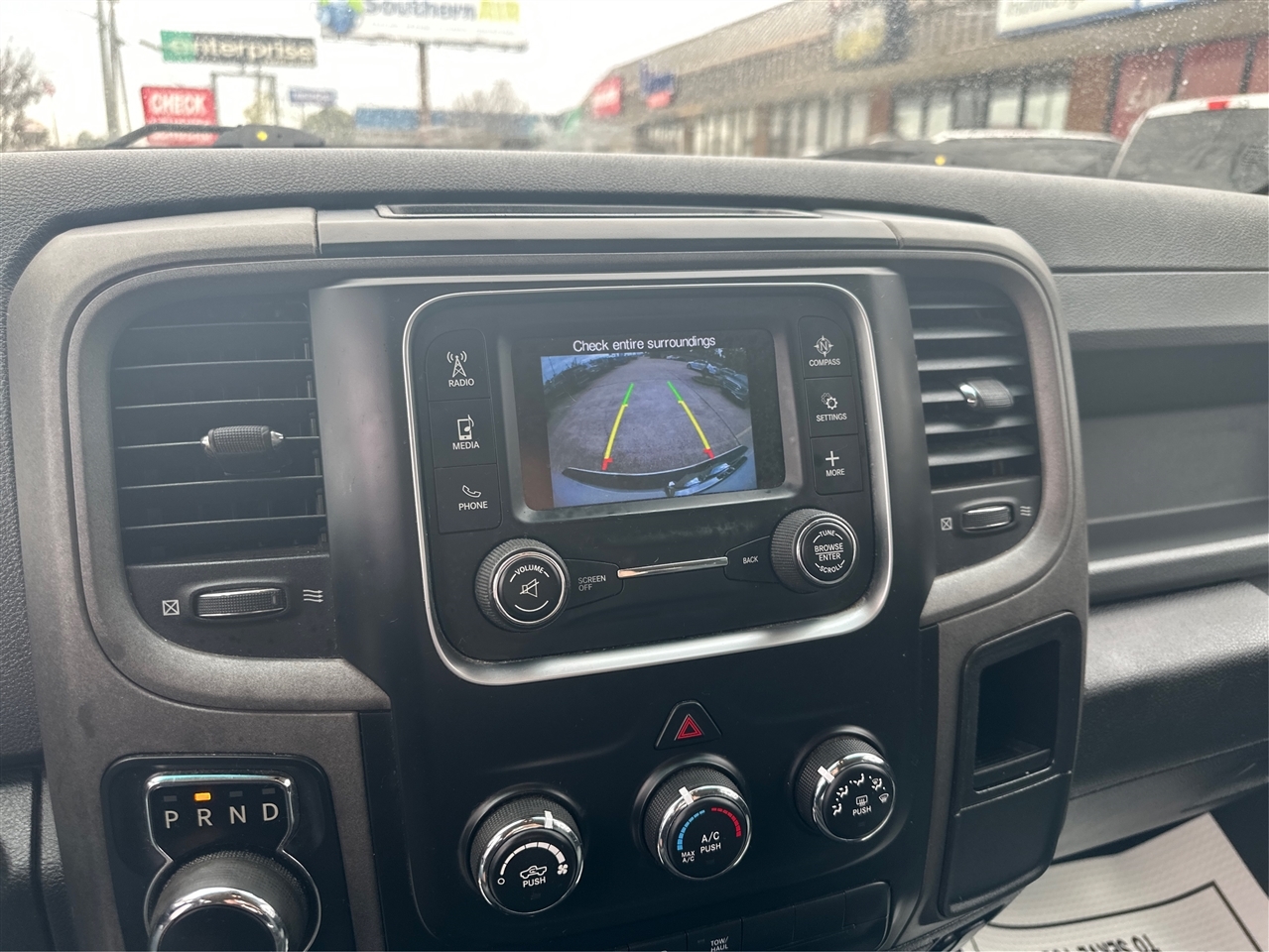RAM 1500 Classic Tradesman Crew Cab SWB 4WD 2019