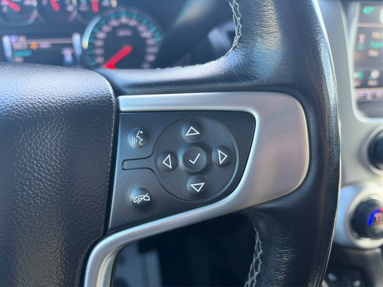 GMC Yukon XL SLT 2WD 2019