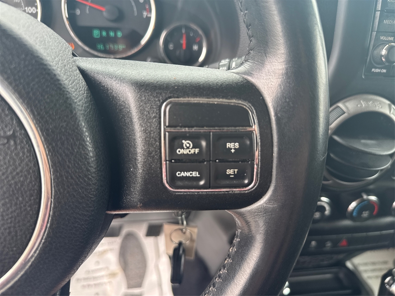 Jeep Wrangler Unlimited Sport 4WD 2014