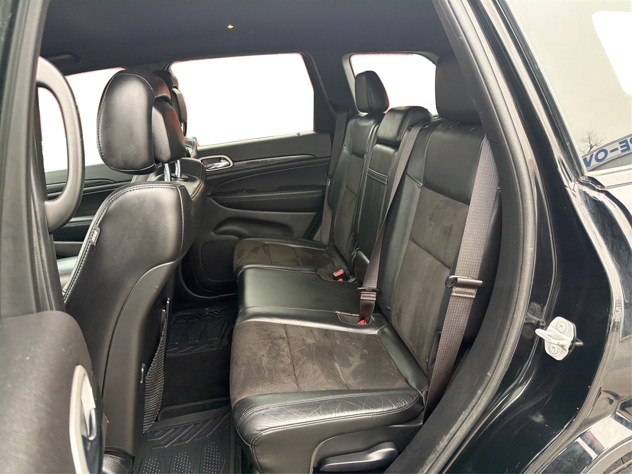 Jeep Grand Cherokee Laredo 2WD 2020