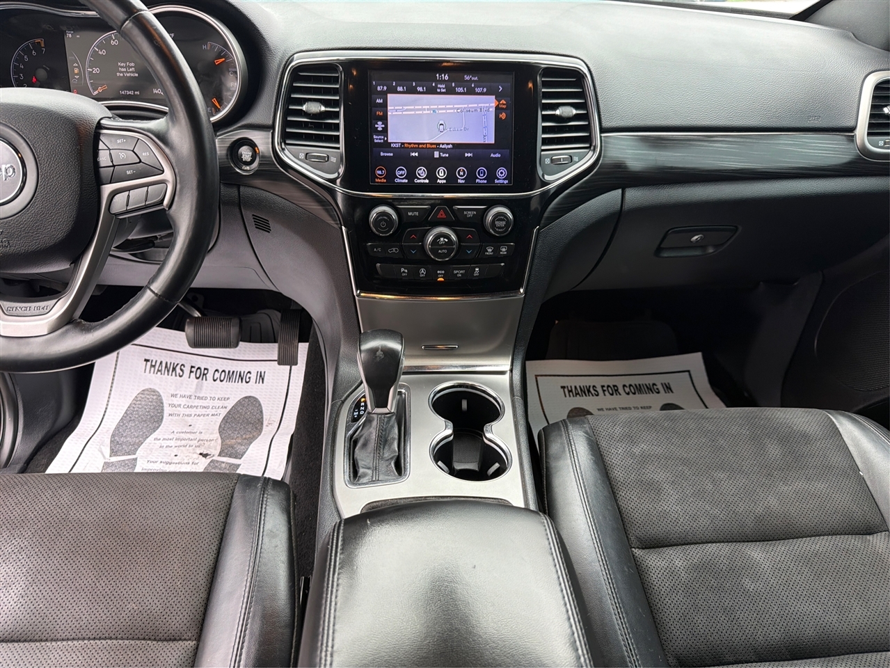 Jeep Grand Cherokee Laredo 2WD 2020