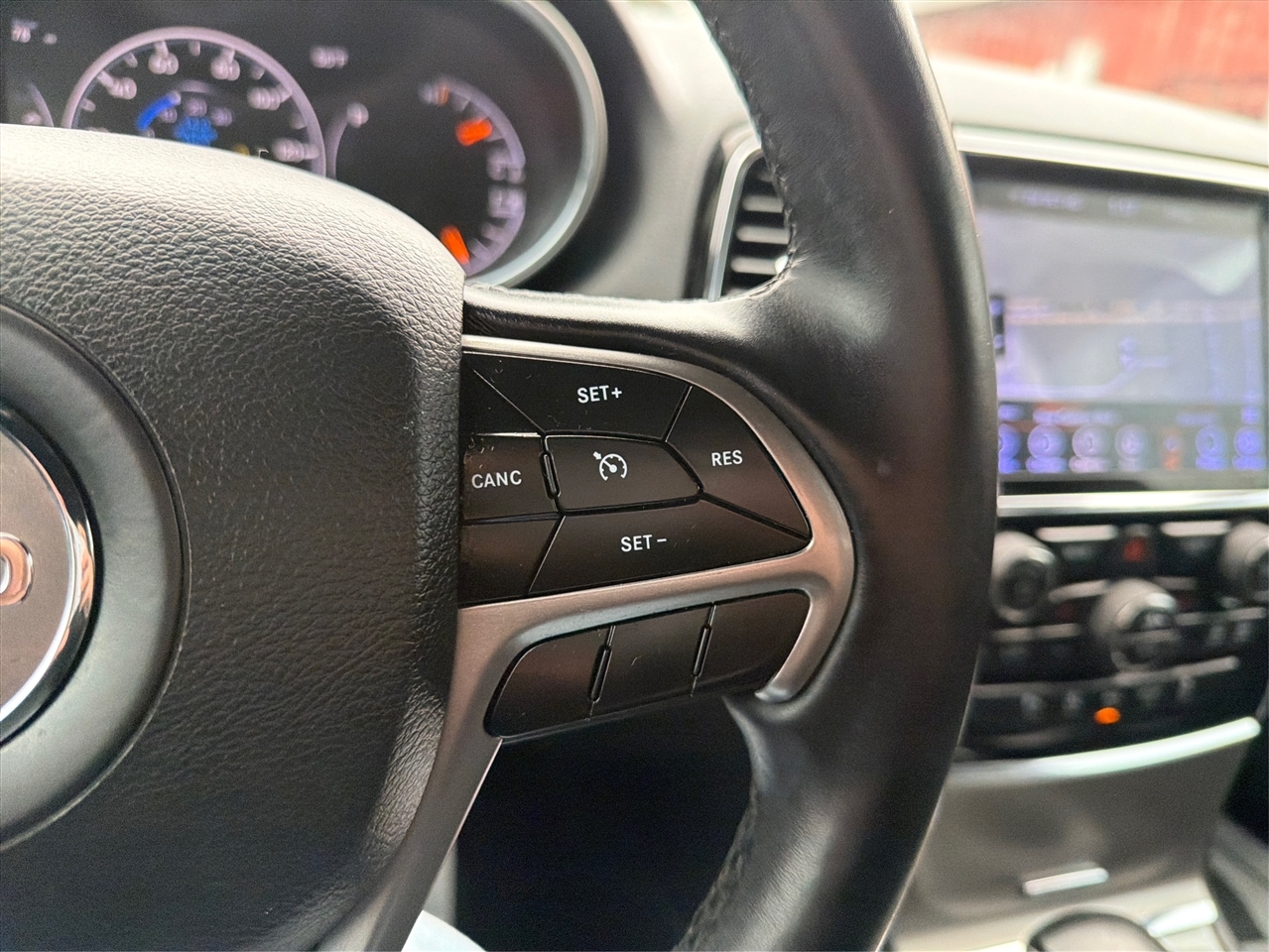 Jeep Grand Cherokee Laredo 2WD 2020