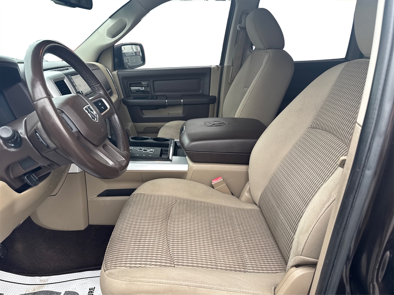 RAM 1500 ST Crew Cab 2WD 2011