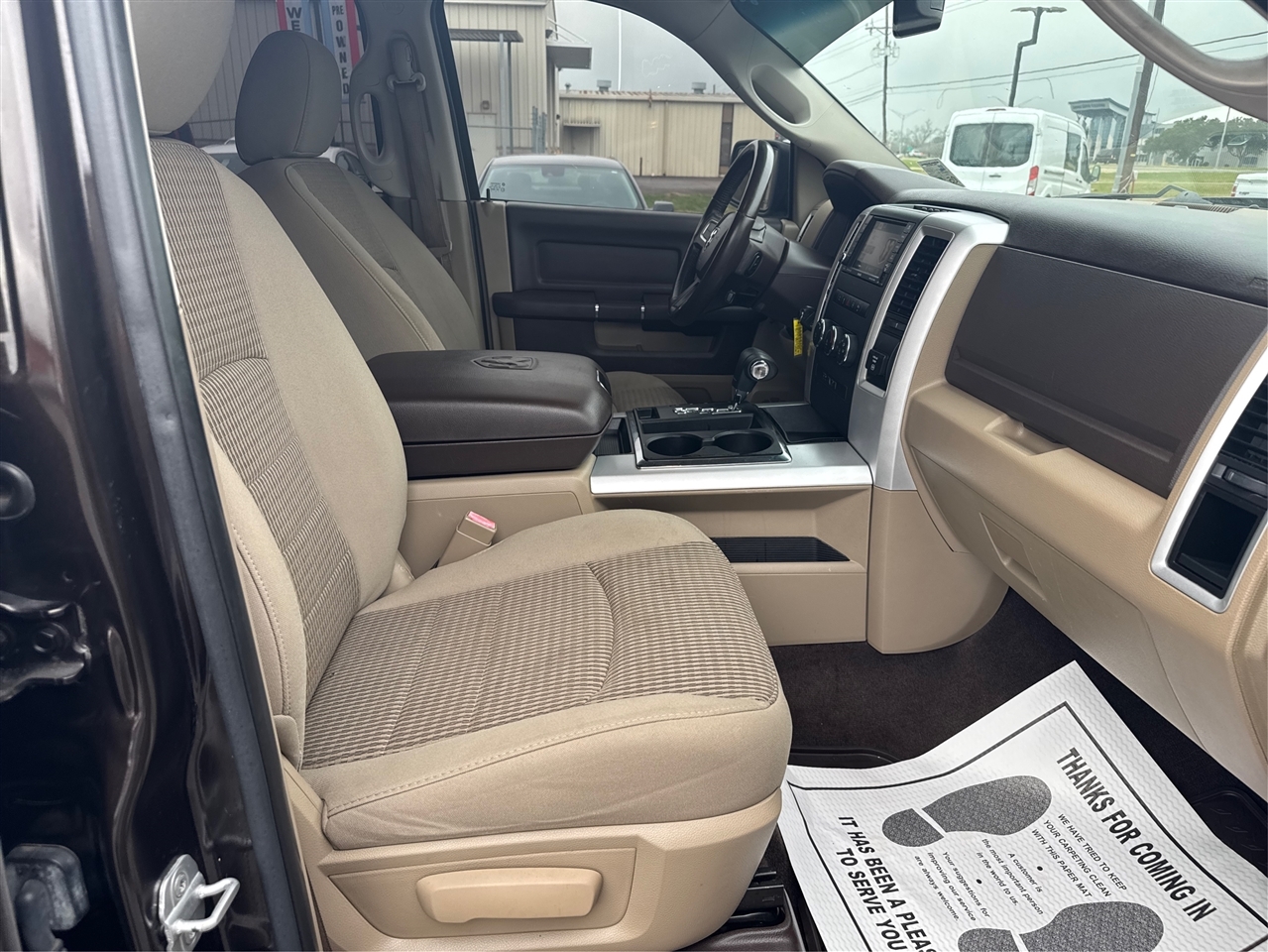 RAM 1500 ST Crew Cab 2WD 2011