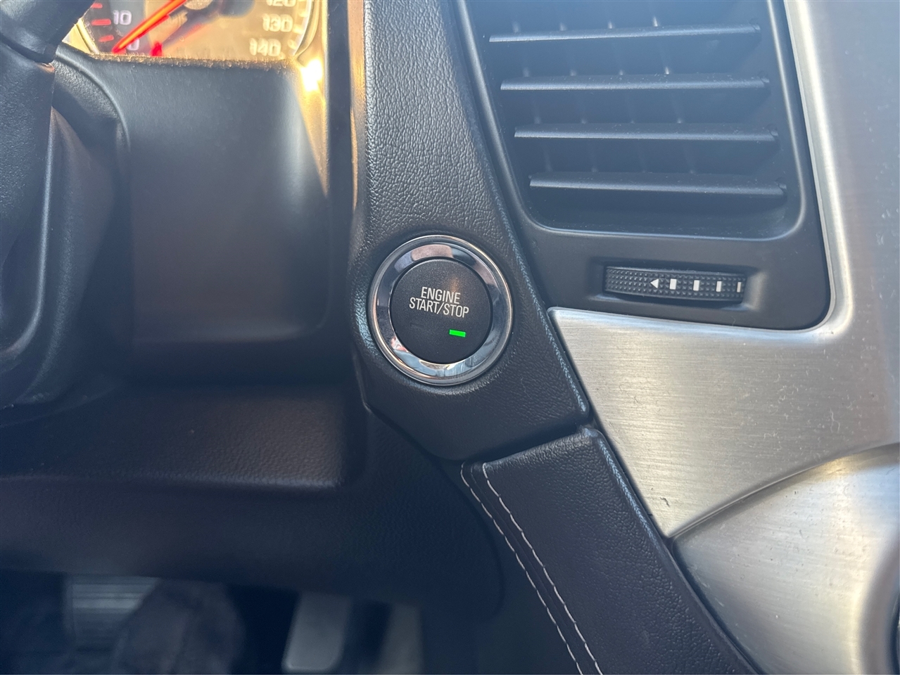 GMC Yukon SLT 2WD 2015