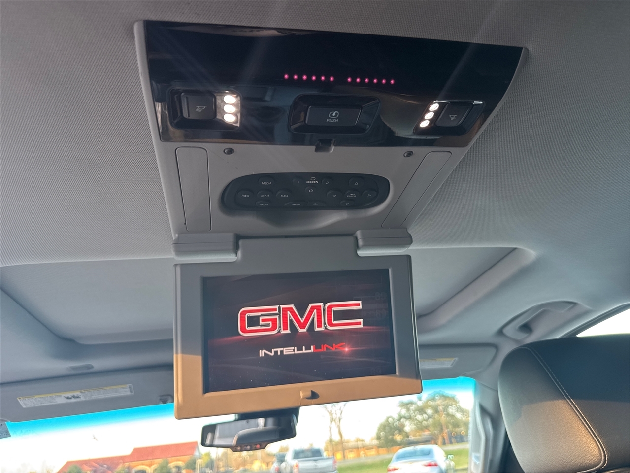 GMC Yukon SLT 2WD 2015