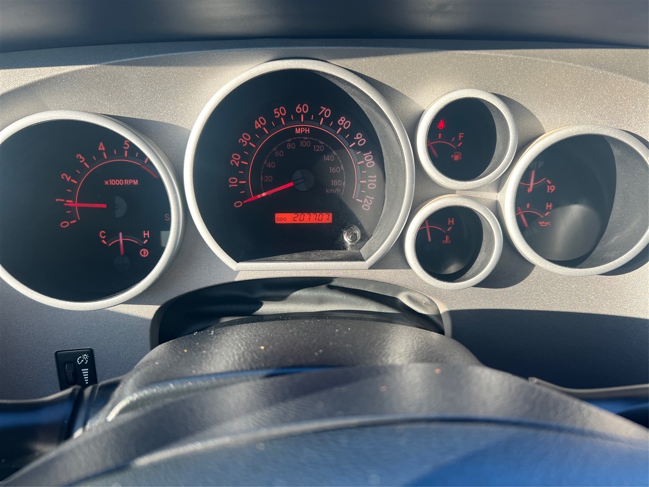 Toyota Tundra Tundra-Grade Double Cab 4.6L 2WD 2013