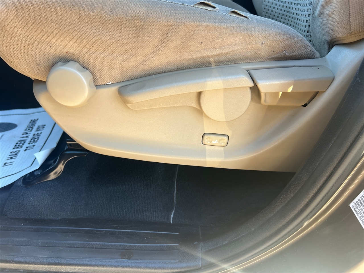 Toyota Tundra Tundra-Grade Double Cab 4.6L 2WD 2013