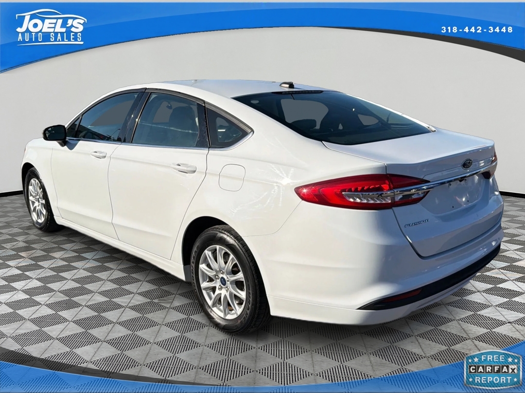 Ford Fusion S 2018