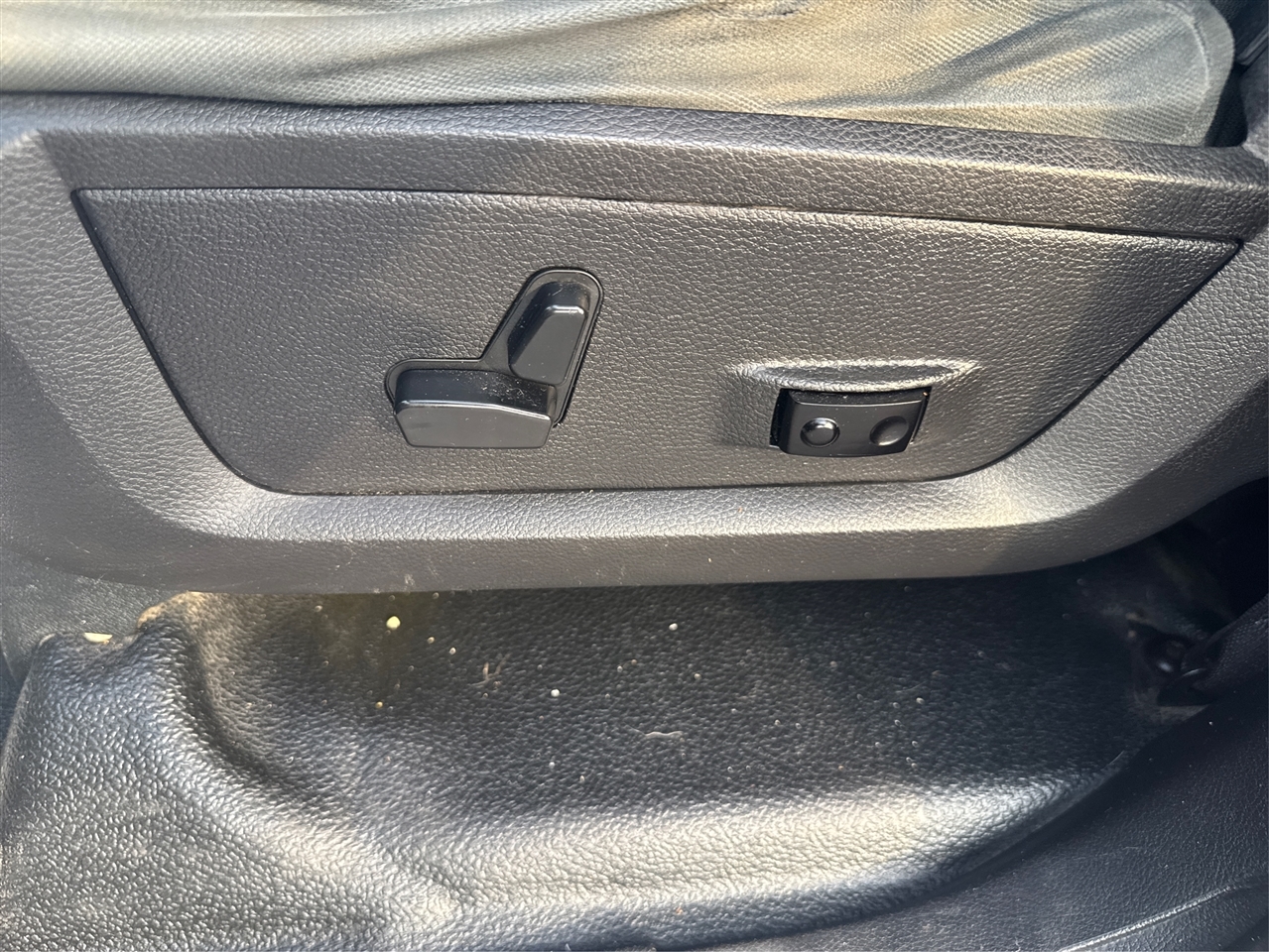 RAM 2500 SLT Crew Cab SWB 4WD 2016