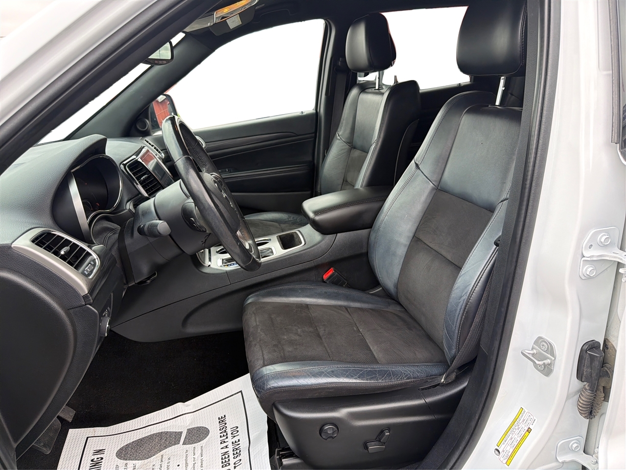 Jeep Grand Cherokee WK Laredo E 2022