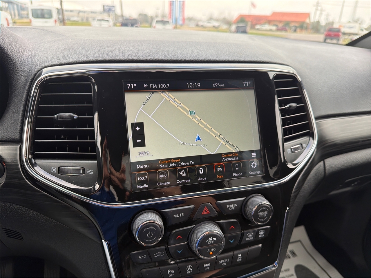 Jeep Grand Cherokee WK Laredo E 2022