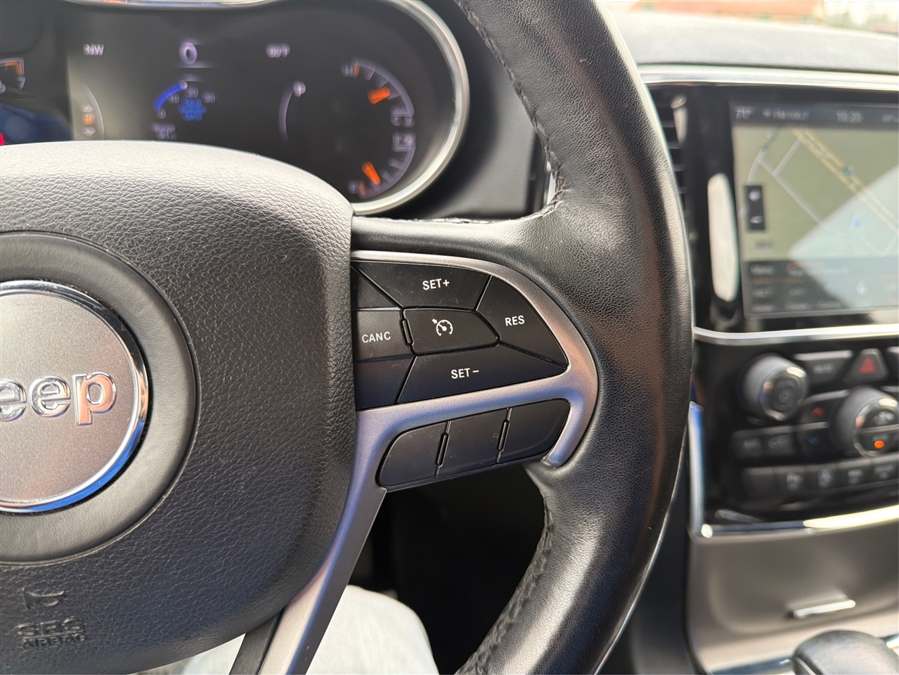 Jeep Grand Cherokee WK Laredo E 2022