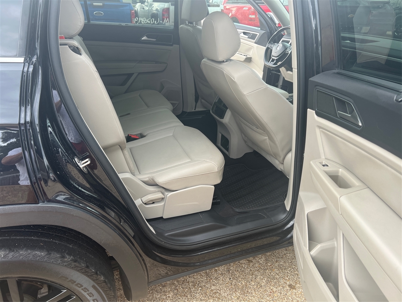 Volkswagen Atlas V6 SE w/Technology R-Line 2019