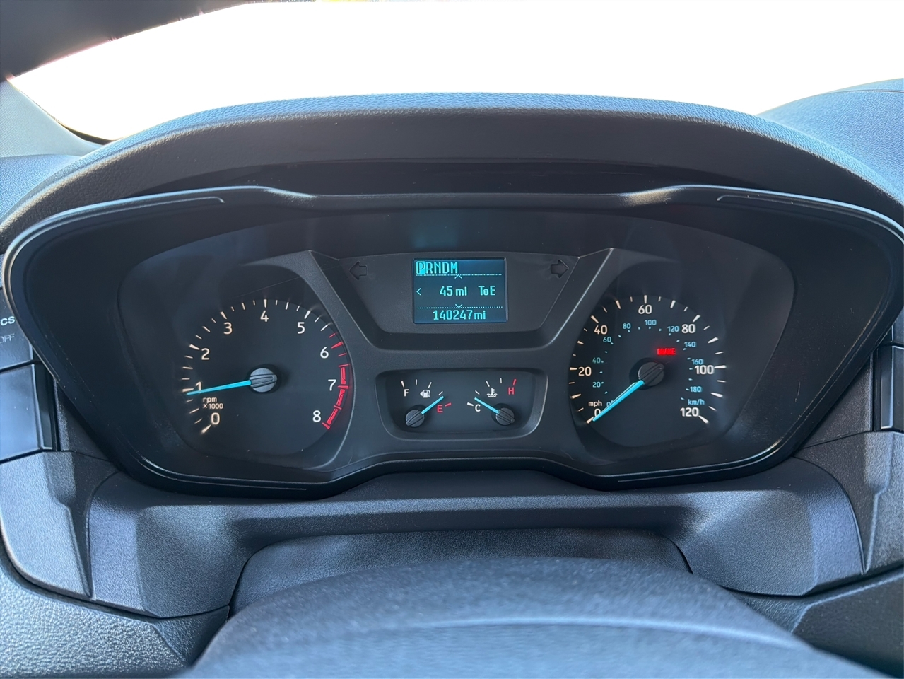 Ford Transit 250 Van Med. Roof w/Sliding Pass. 148-in. WB 2015